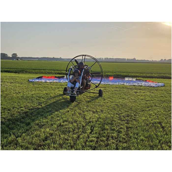 Paramotor tandemvlucht.