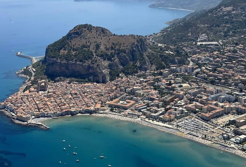 Paramotor vliegvakantie Italië. Paramotor opleiding Italië