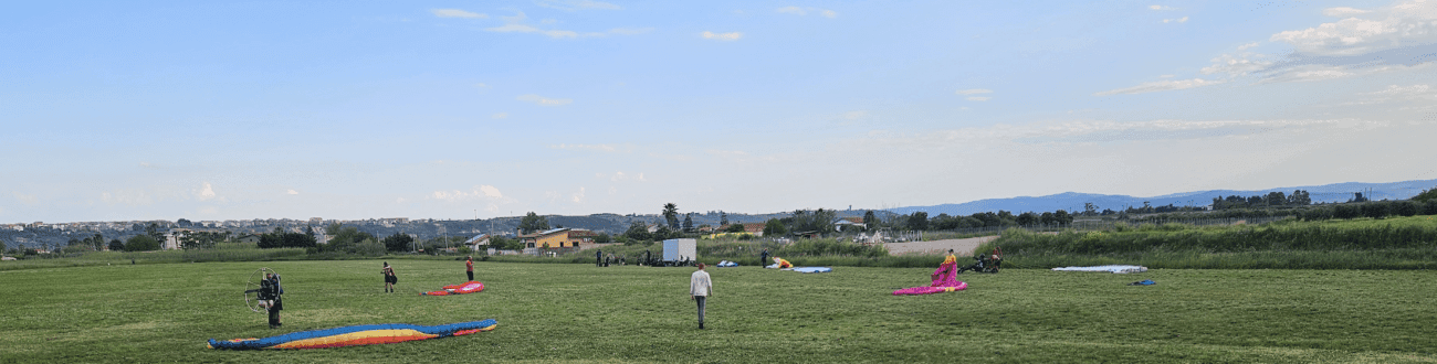 Paramotor vakantie Italië. Paramotor Nederland